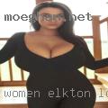 Women Elkton, looking